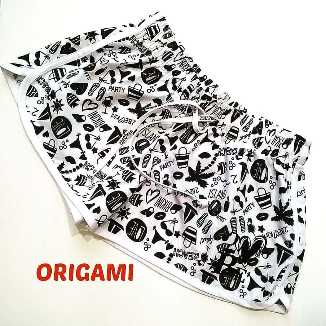 2BEKINI 7641 Shorts da mare fantasia bianco nero - immagine 3