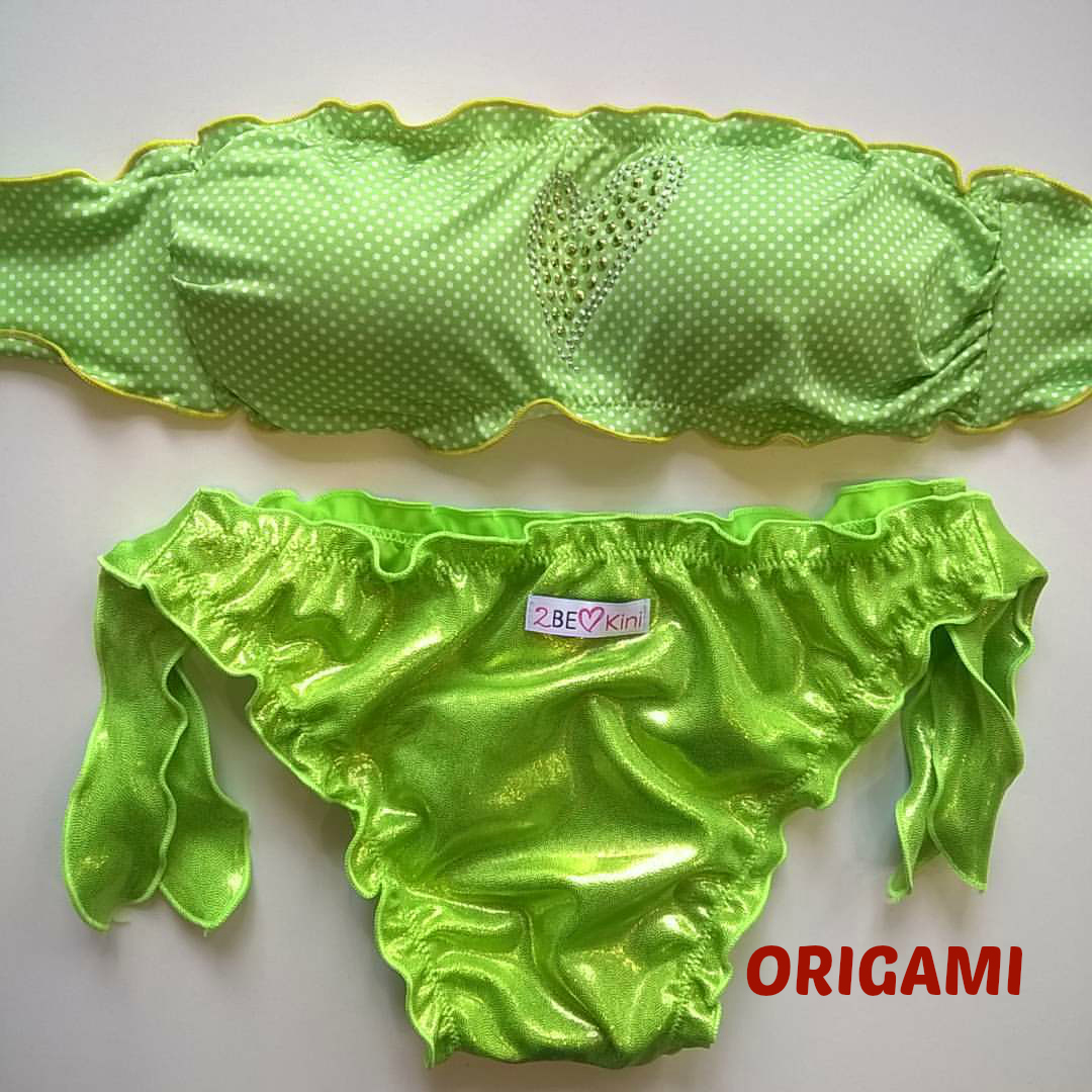 2BEKINI 7101-10 Costume a fascia frill verde con pois