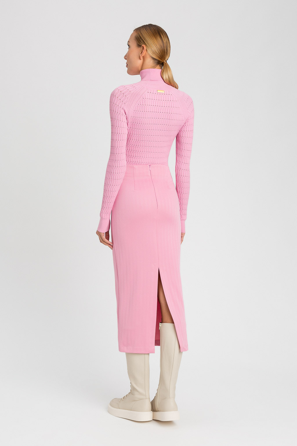 Gonna longuette Twinset in scuba jacquard rosa con spacco - immagine 4